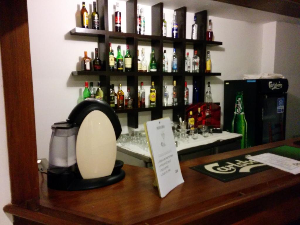 Rajarata Hotel Anuradhapura Ngoại thất bức ảnh